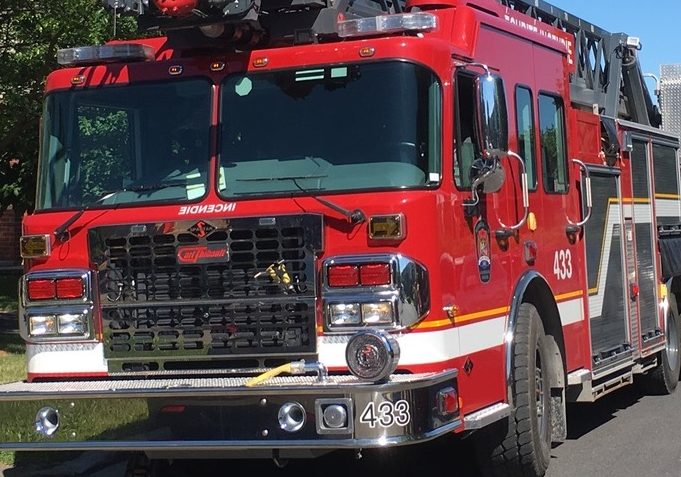 Un bâtiment incendié sur la Rue Benoît à Longueuil