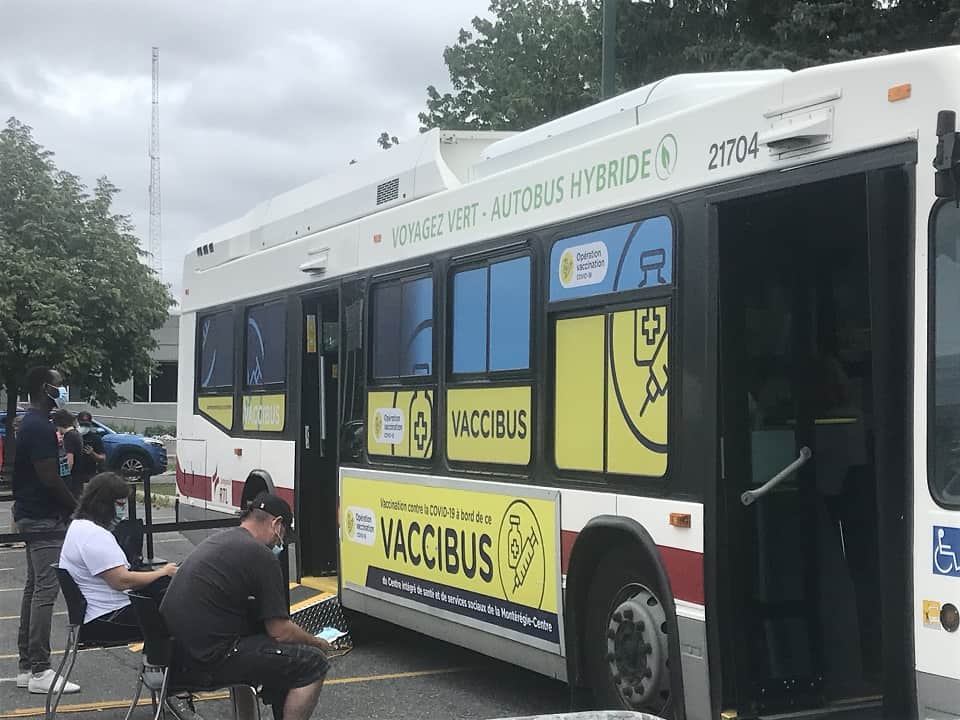 Le Vaccibus démarre sa tournée à Greenfield Park