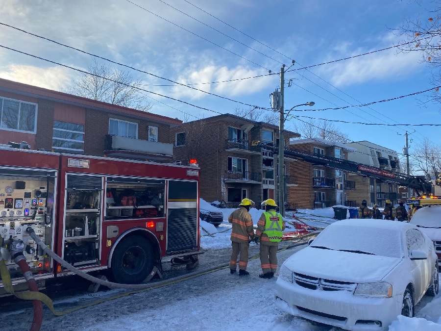 Un incendie ravage un immeuble à logements du secteur Le Moyne