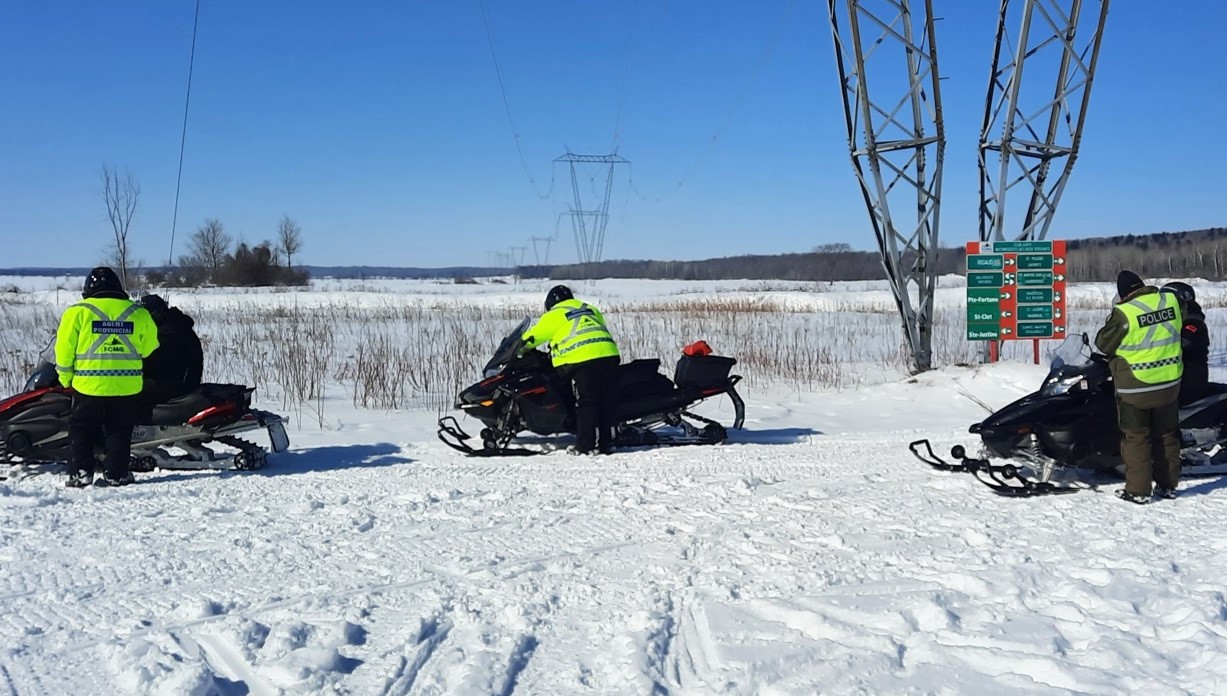 Opérations IMPACT VHR : Près de 700 motoneiges interceptées en Montérégie