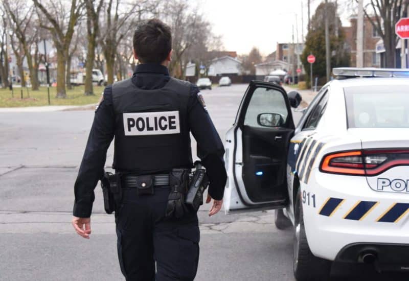 Trois individus liés aux incidents de la rue Louise devant le juge