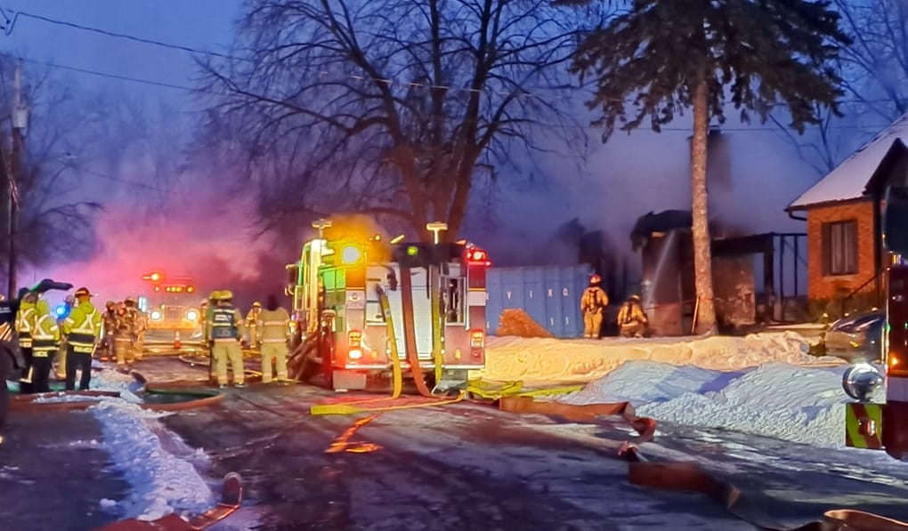 Le feu détruit totalement une résidence de Saint-Lambert