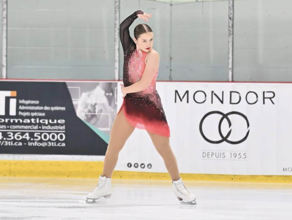 Une étudiante de l’école secondaire De Mortagne, championne du monde en patinage synchronisé   