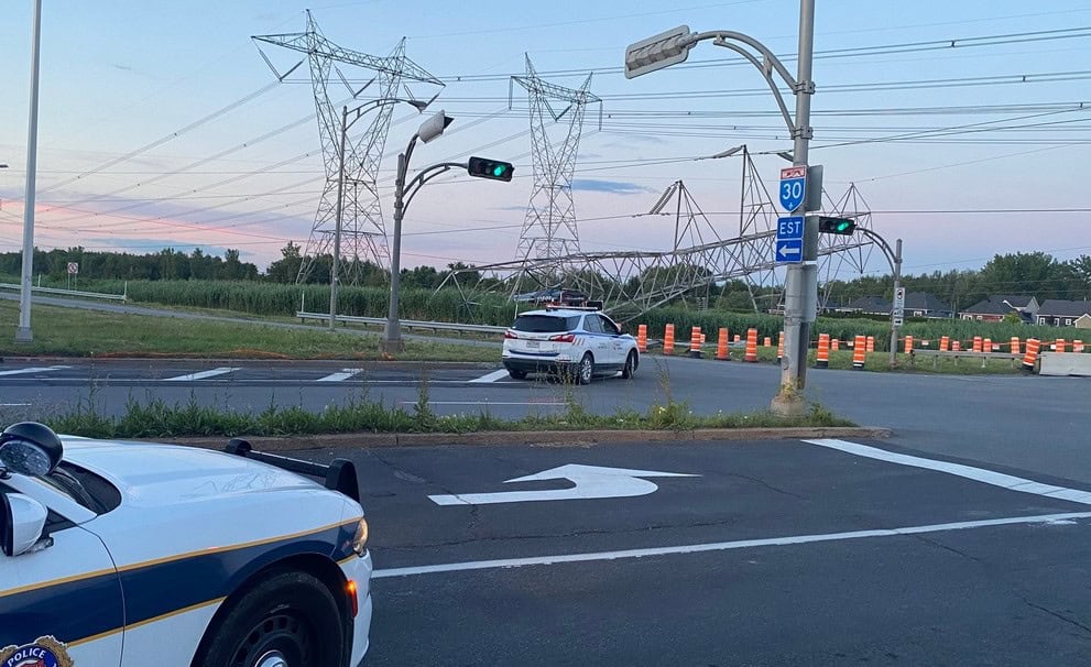 Double arrestation sur l’accident sur un pylône à Longueuil