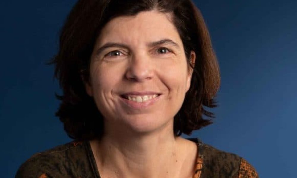 Ana Tavarez : une professeure des sciences dévouée