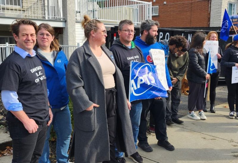 Manifestations silencieuses des membres de l’APTS