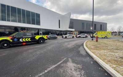 Un homme dans un état critique à la suite d’un incident au Complexe Aquatique de Brossard