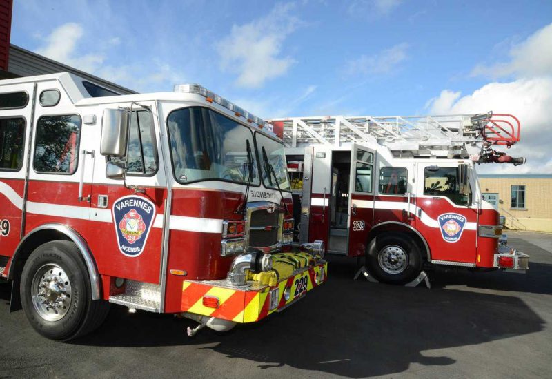 Deux écoles ciblées par les flammes à Varennes