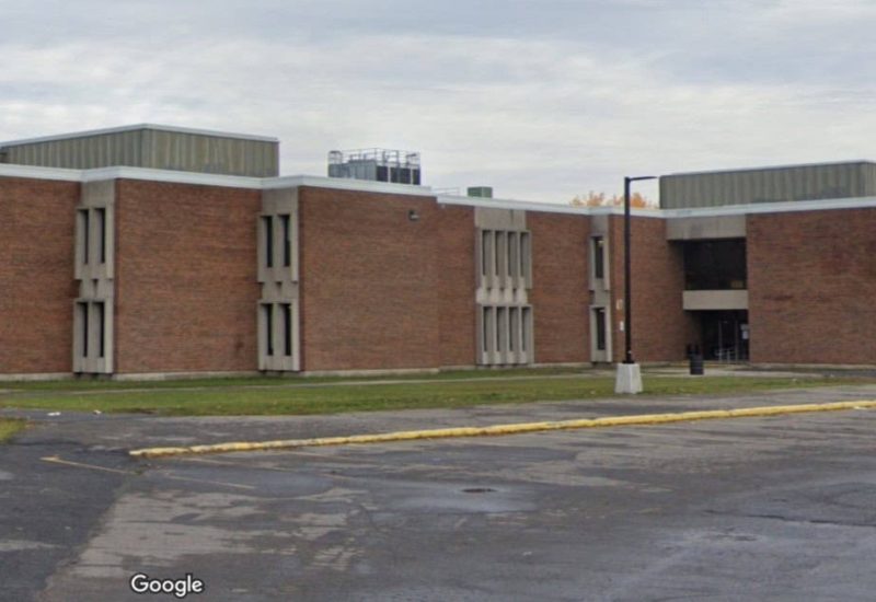 Des citoyens préoccupé par une demande d’une école de Longueuil