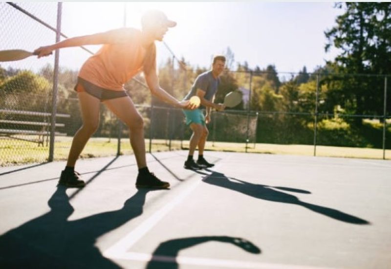 Les amateurs de pickleball veulent plus d’investissements à Saint-Lambert