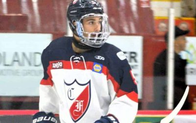 Le défenseur Thomas Peat jouait son 100e match en carrière dans la LHJAAAQ, vendredi soir. Photo: Archives